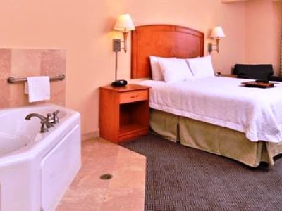 Hotel Hampton Grand Island